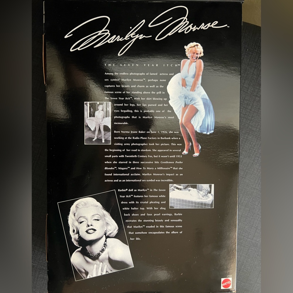 Barbie Doll as Marilyn Monroe in The Seven Year Itch. - Picture 9 of 13